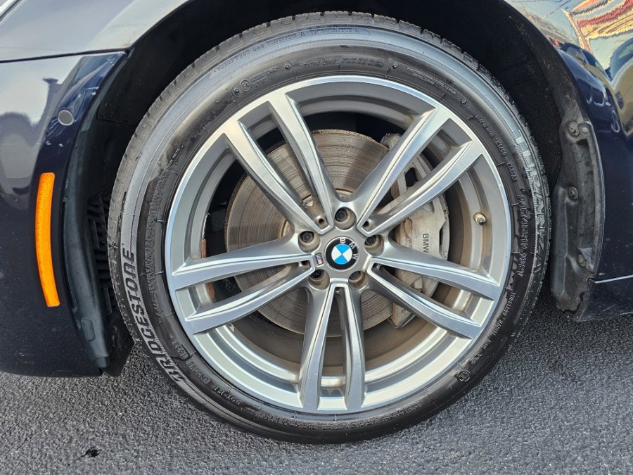 Used 2019 BMW 750i xDrive w/ Executive Package image 42