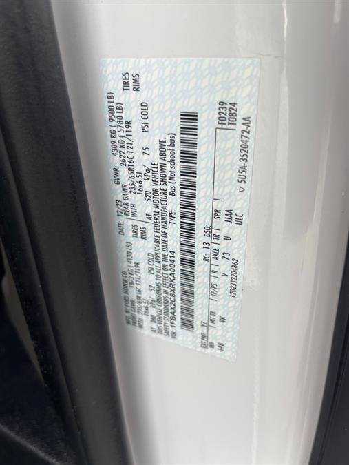 Used 2024 Ford Transit 350 XL image 7