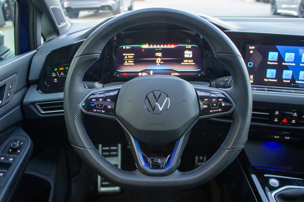 Used 2024 Volkswagen Golf R image 14