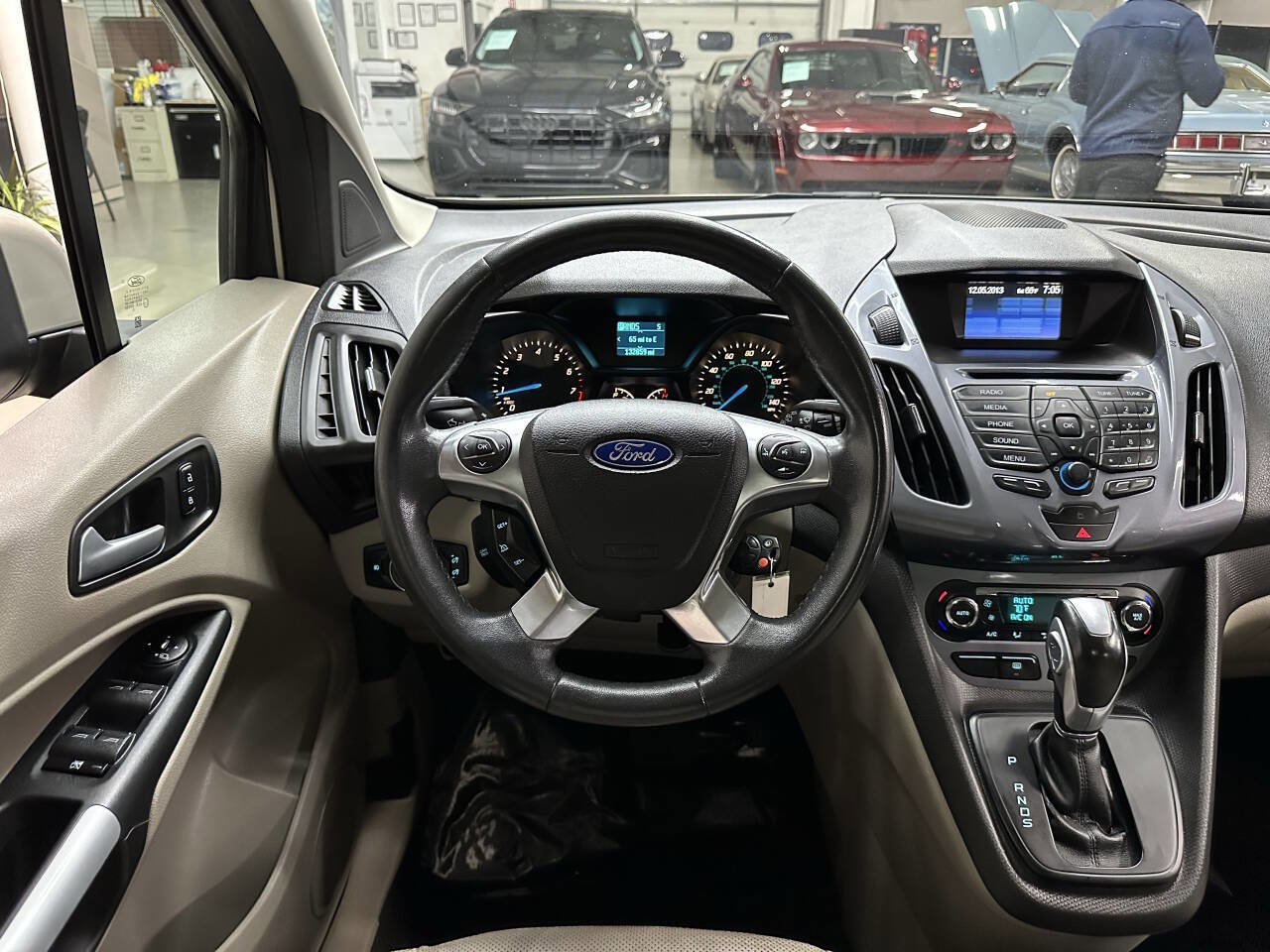 Used 2014 Ford Transit Connect Titanium FWD image 19