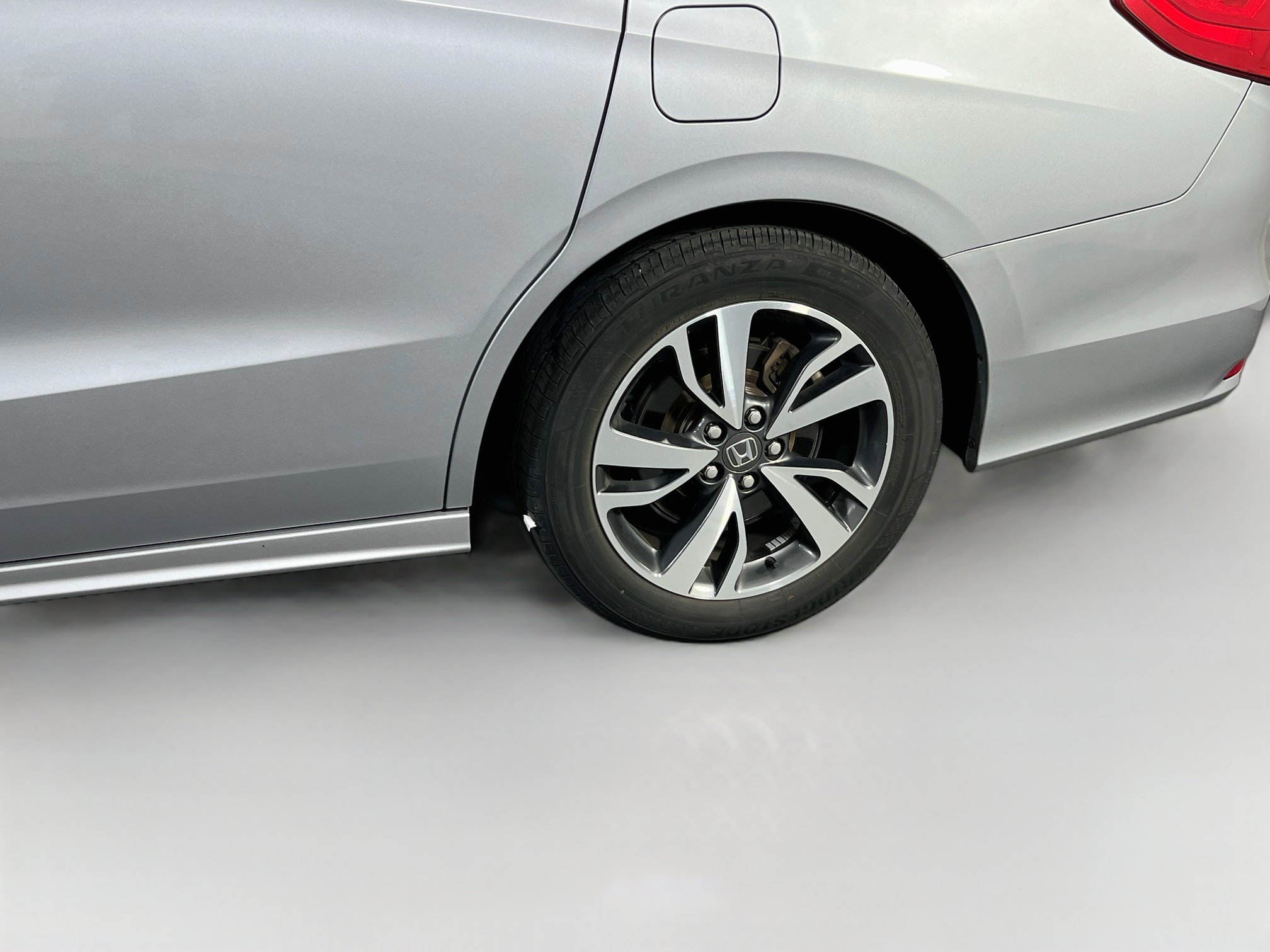 Used 2023 Honda Odyssey Touring image 32