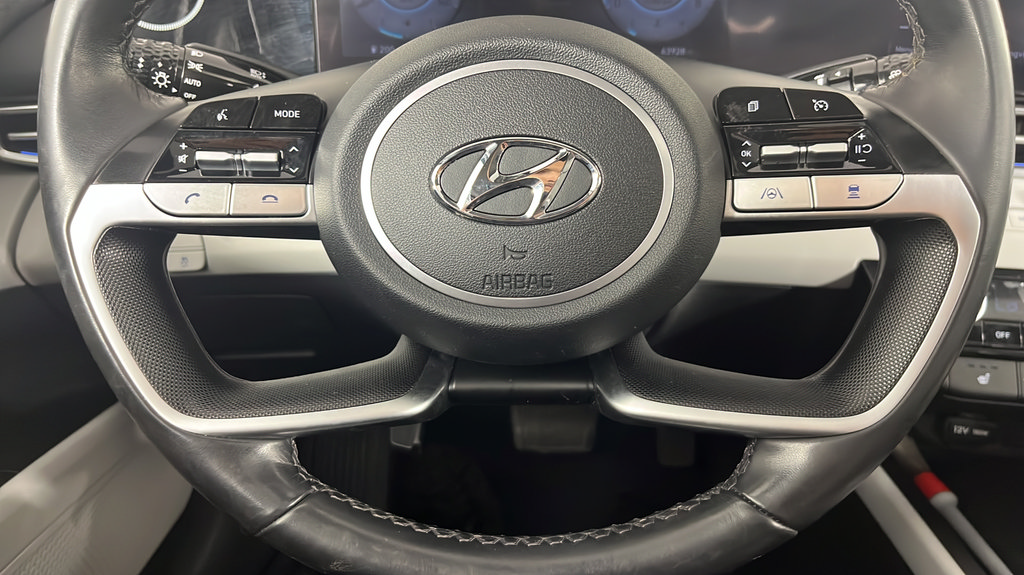 Used 2023 Hyundai Elantra Limited FWD image 36