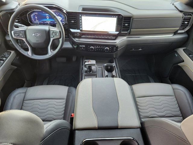 Used 2025 Chevrolet Silverado 1500 ZR2 w/ Technology Package image 28