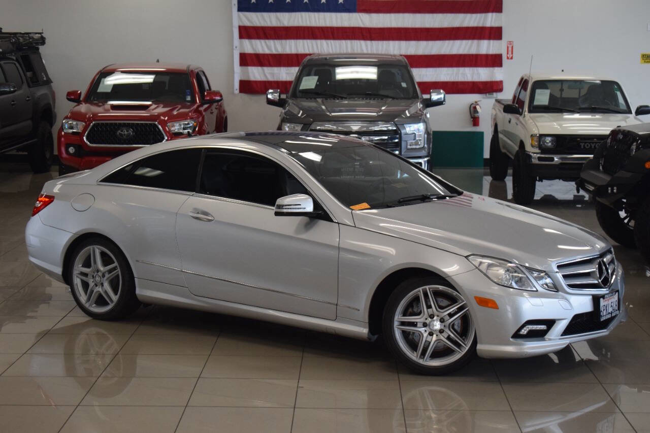 Used 2011 Mercedes-Benz E 550 Coupe image 2