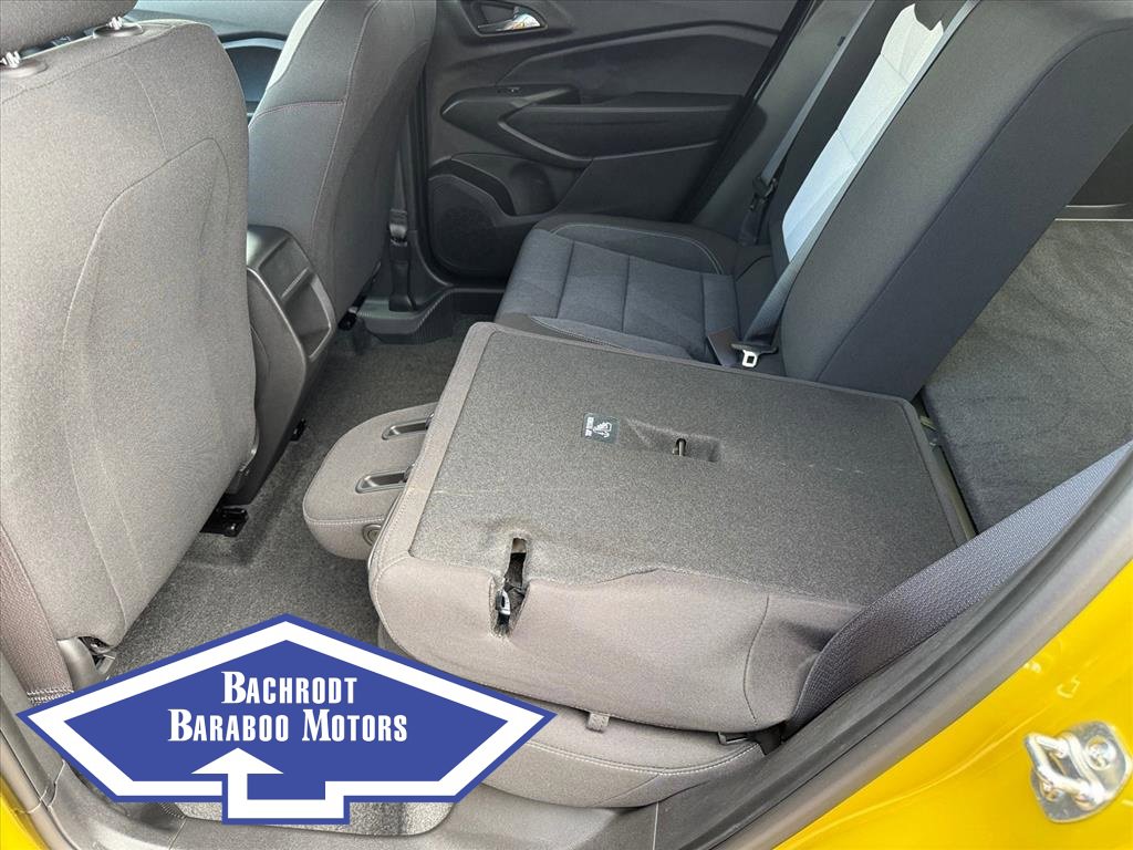 Used 2024 Chevrolet Trax RS w/ Driver Confidence Package image 10