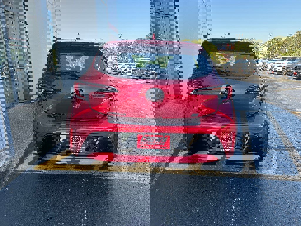 Used 2024 Toyota Corolla SE image 6