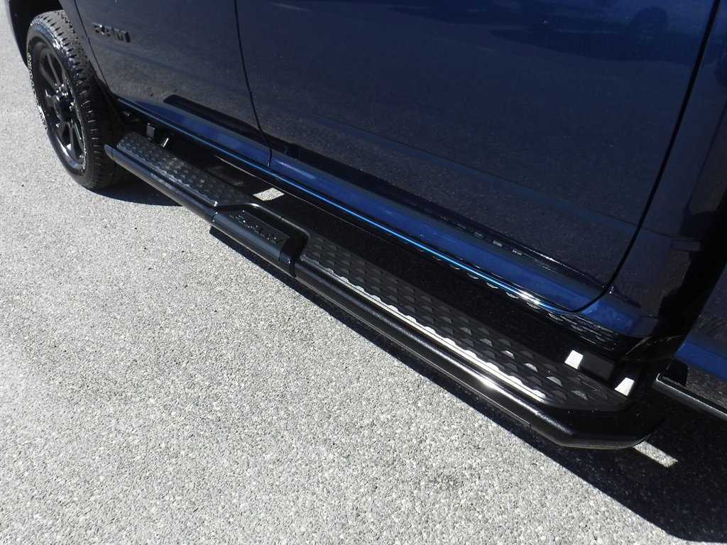 Used 2024 RAM 2500 Big Horn w/ Night Edition image 9