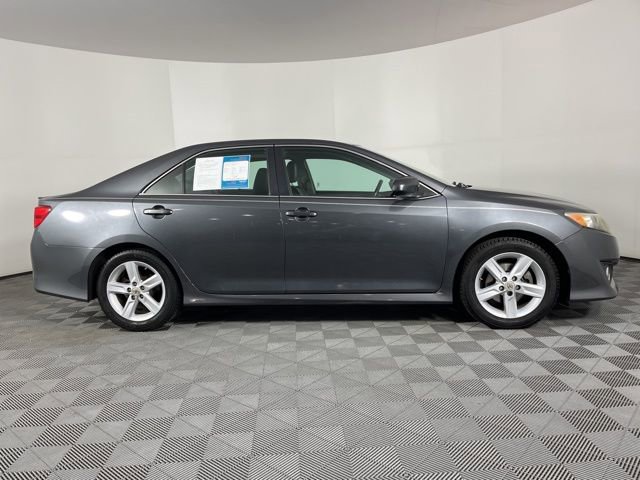 Used 2012 Toyota Camry SE image 11