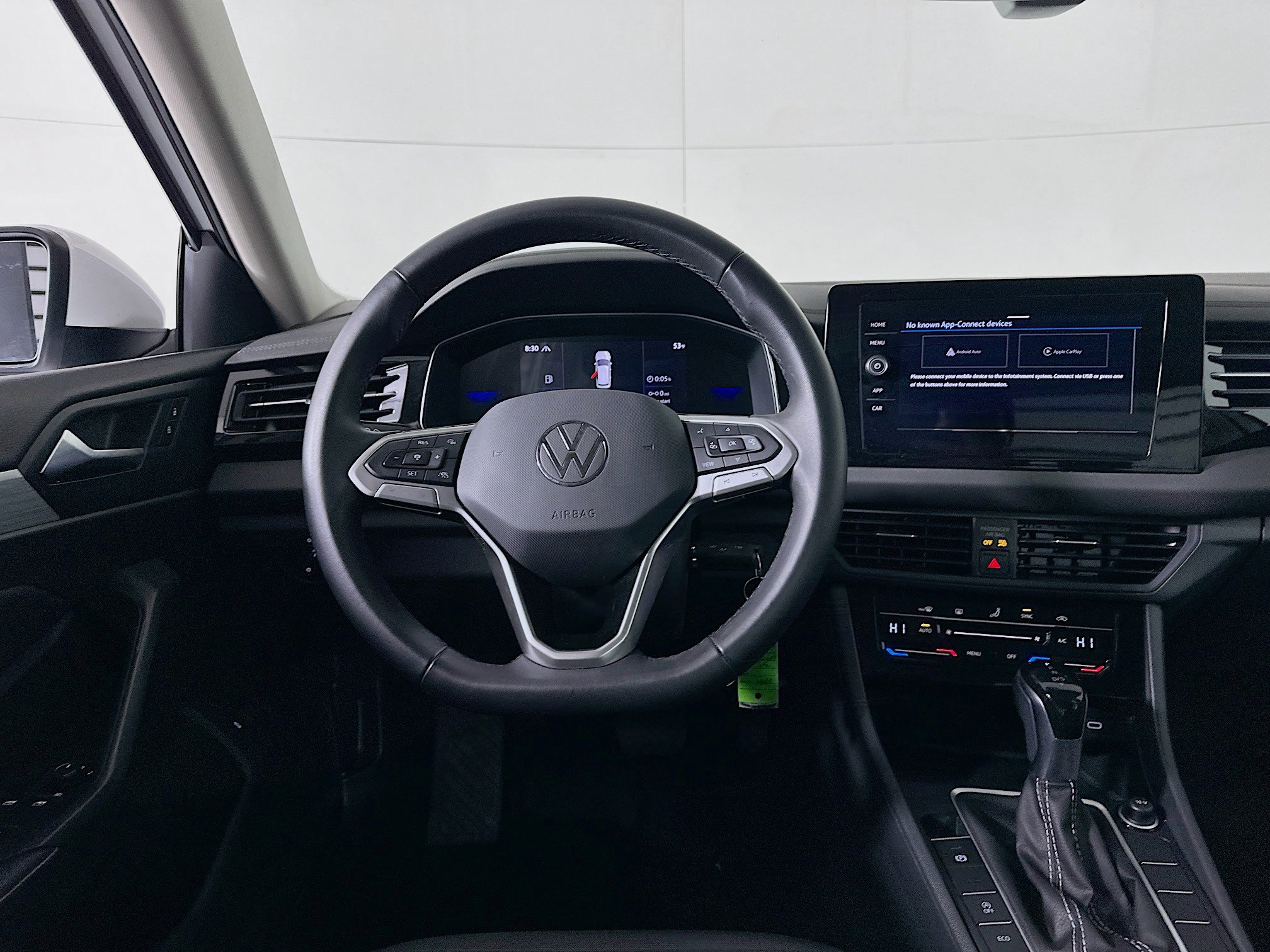 Used 2025 Volkswagen Jetta S image 17