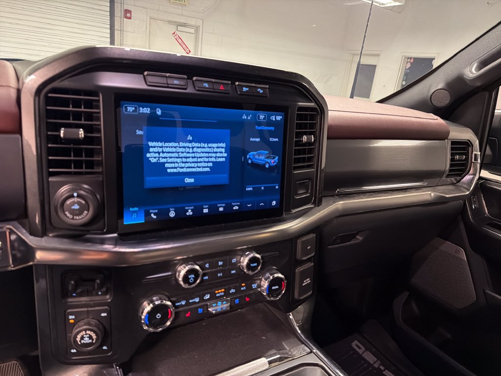 Used 2022 Ford F150 Lariat AWD/4WD image 32