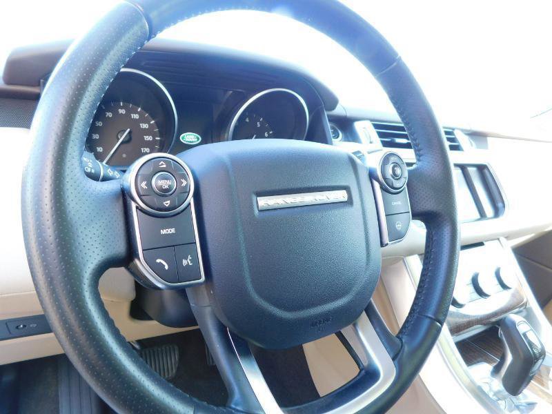 Used 2016 Land Rover Range Rover Sport HSE AWD/4WD image 15