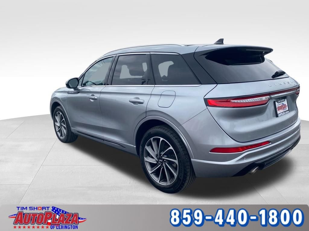 Used 2024 Lincoln Corsair Grand Touring image 7