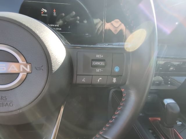 Used 2025 Nissan Kicks SR AWD/4WD image 21