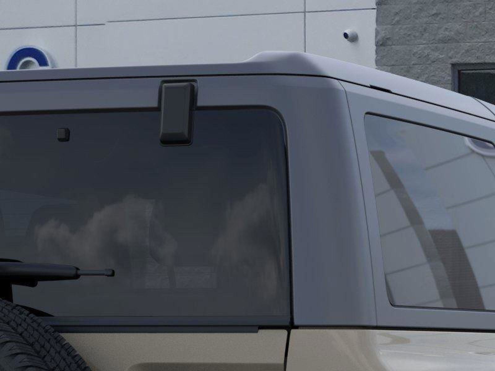 New 2025 Ford Bronco 2-Door AWD/4WD image 25