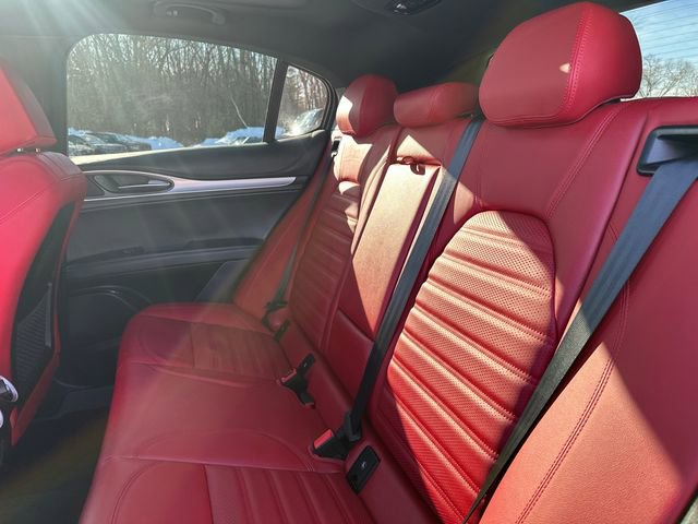 Used 2024 Alfa Romeo Stelvio Veloce image 22