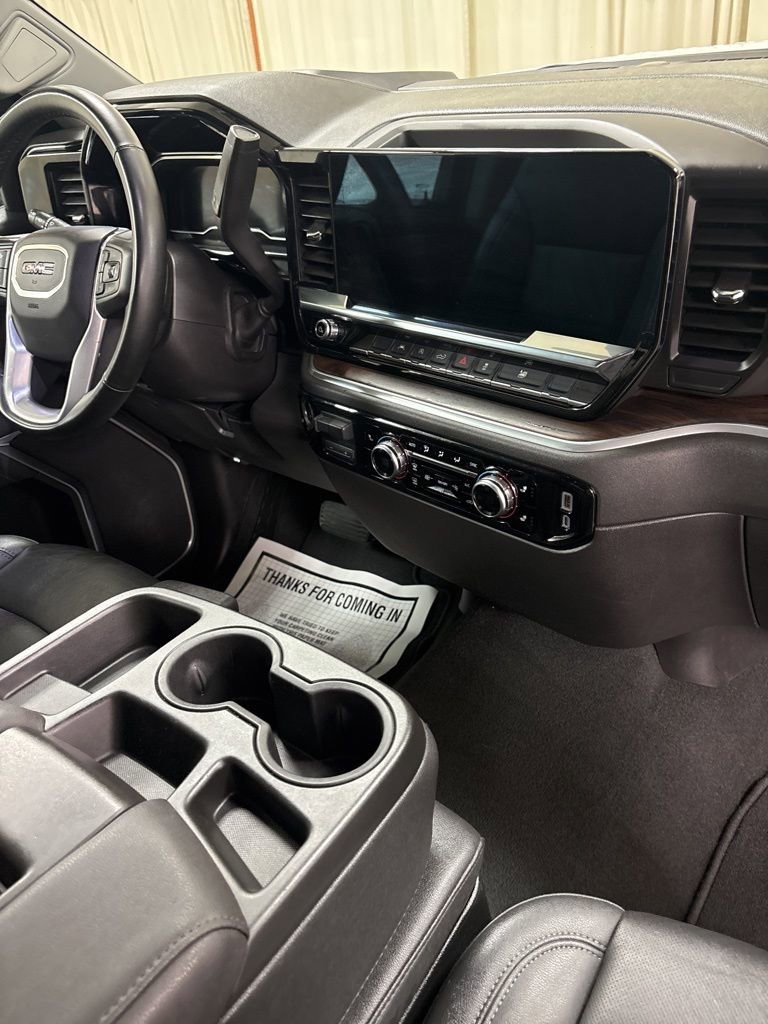 Used 2025 GMC Sierra 1500 SLT image 28