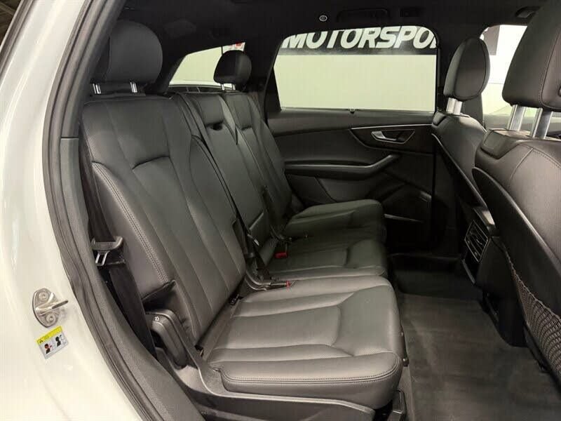 Used 2021 Audi Q7 3.0T Premium Plus w/ Executive Package AWD/4WD image 45