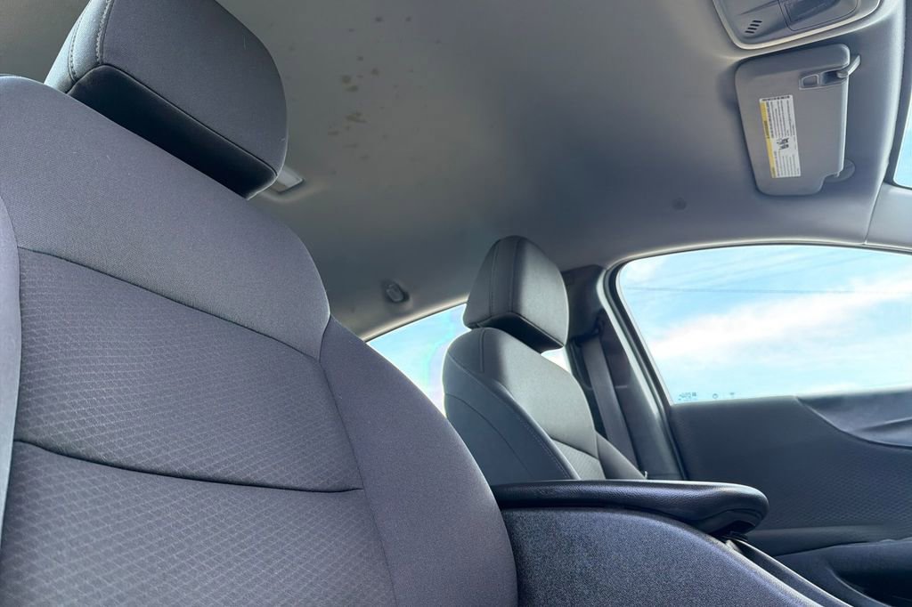 Used 2021 Chevrolet Malibu LS image 15