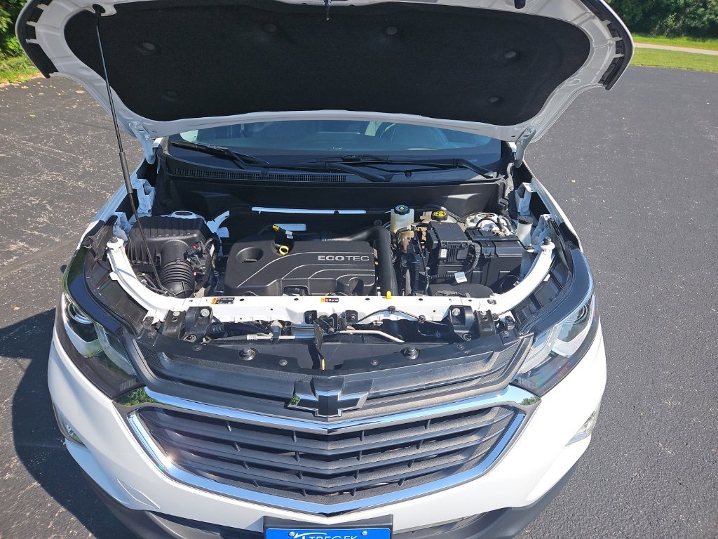 Used 2021 Chevrolet Equinox LT AWD/4WD image 2