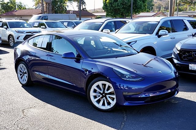 Used 2022 Tesla Model 3 Long Range AWD/4WD image 3