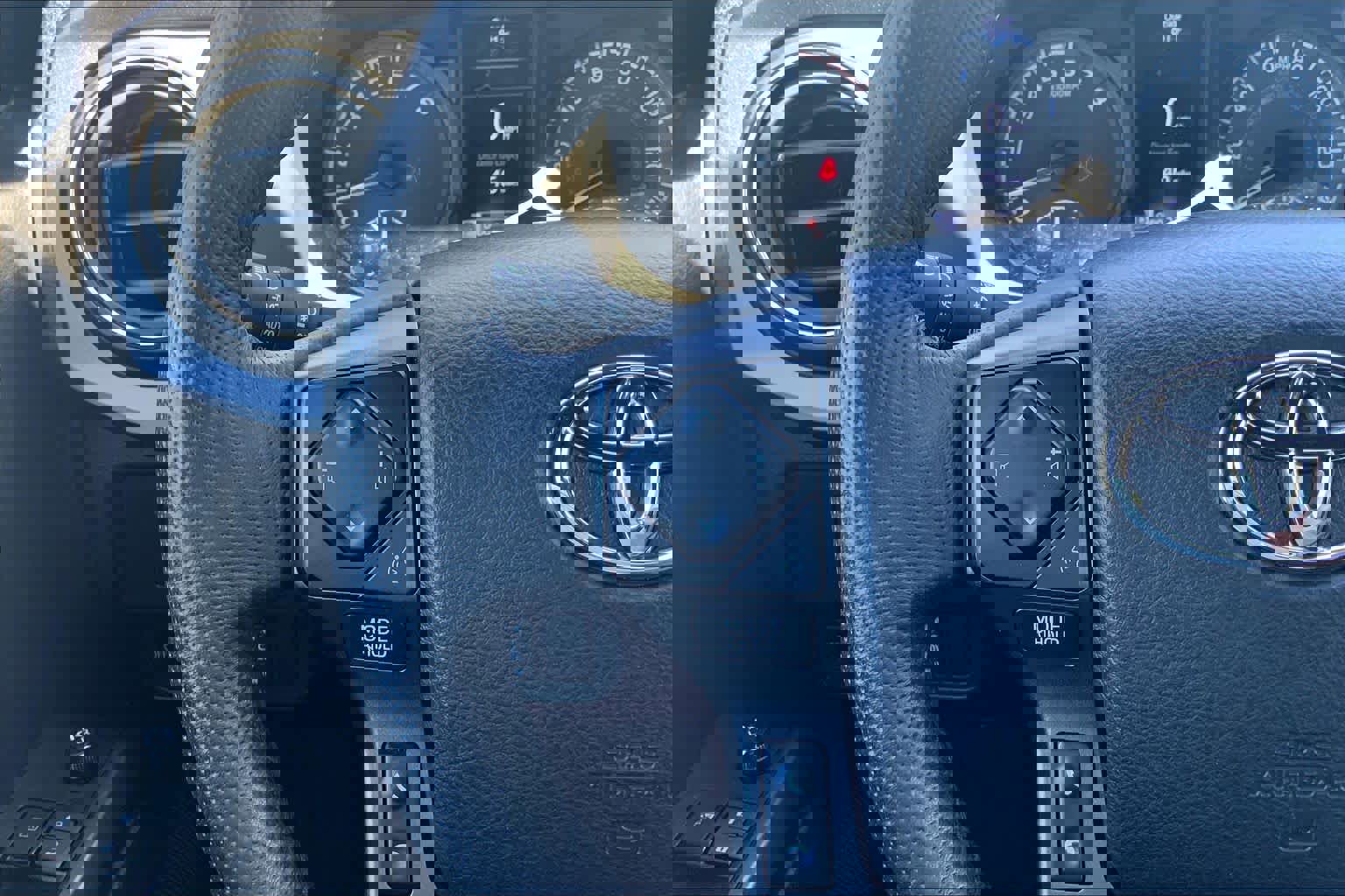 Used 2023 Toyota Tacoma TRD Off-Road image 23