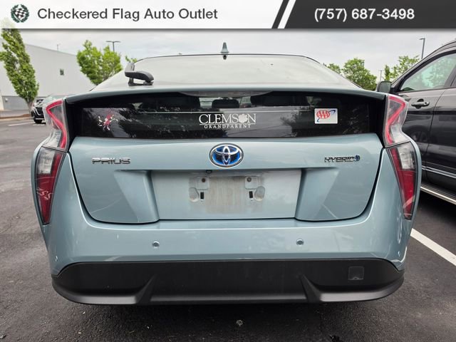 Used 2016 Toyota Prius Four Touring w/ Premium Convenience Package FWD image 5