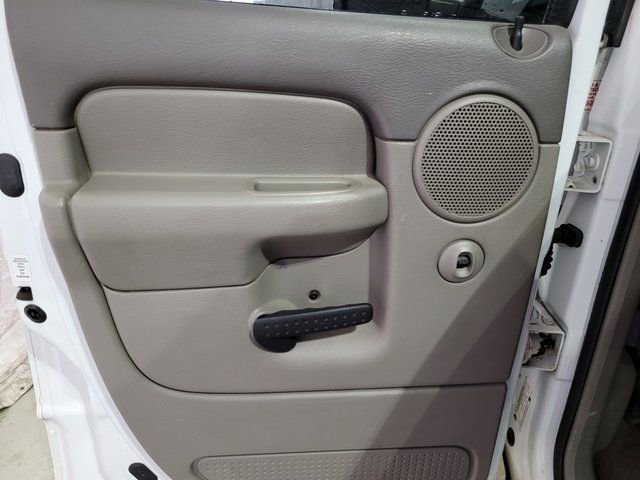 Used 2005 Dodge Ram 2500 Truck SLT w/ Trailer Tow Group image 29