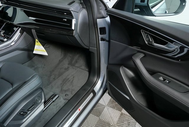 New 2026 Audi Q8 Premium Plus image 24