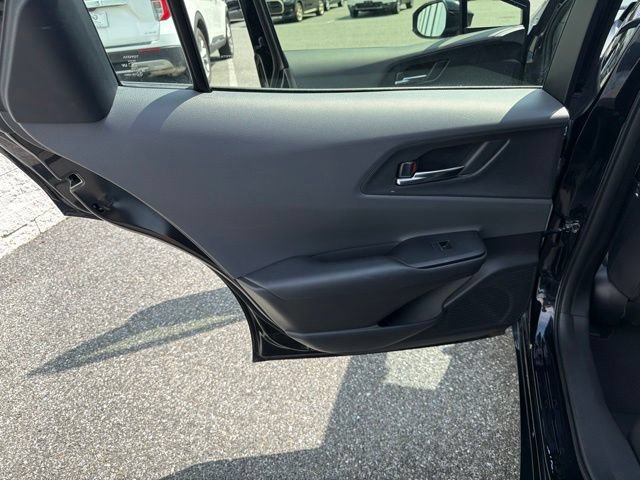 Used 2024 Toyota Prius XLE AWD/4WD image 14