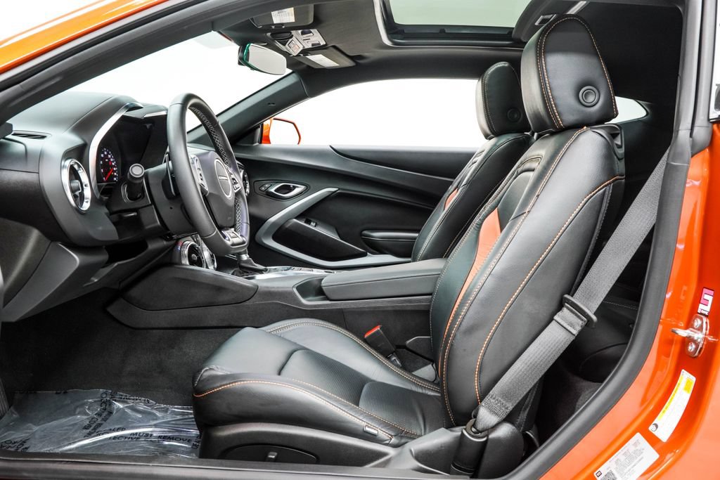 Used 2022 Chevrolet Camaro SS RWD image 16