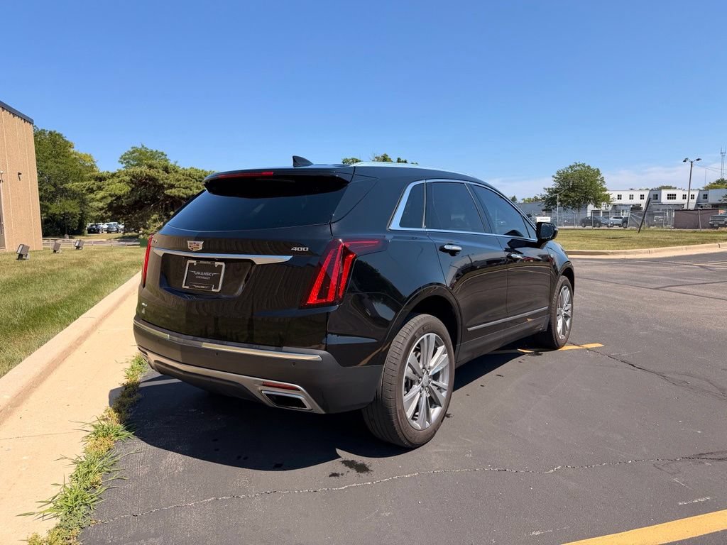 Used 2025 Cadillac XT5 Premium Luxury AWD/4WD image 8