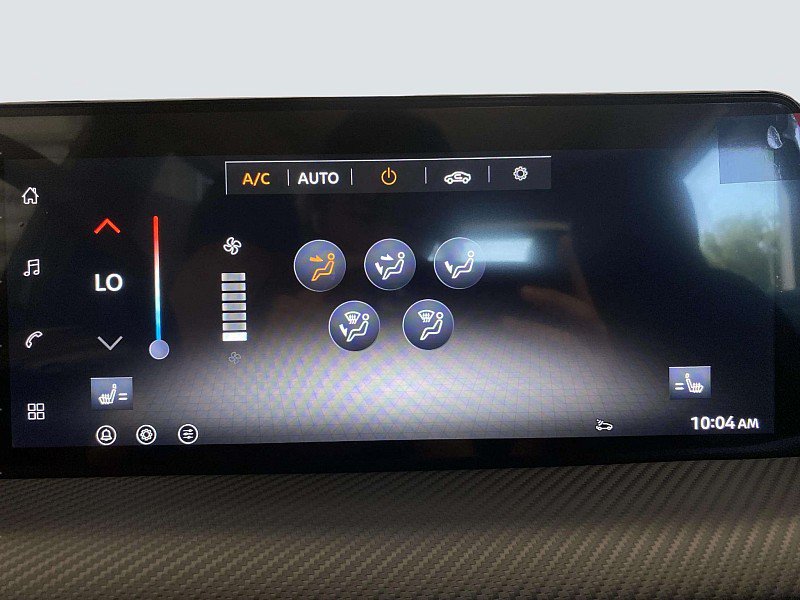 New 2026 Nissan Kicks SR w/ Cold Weather Package FWD image 34