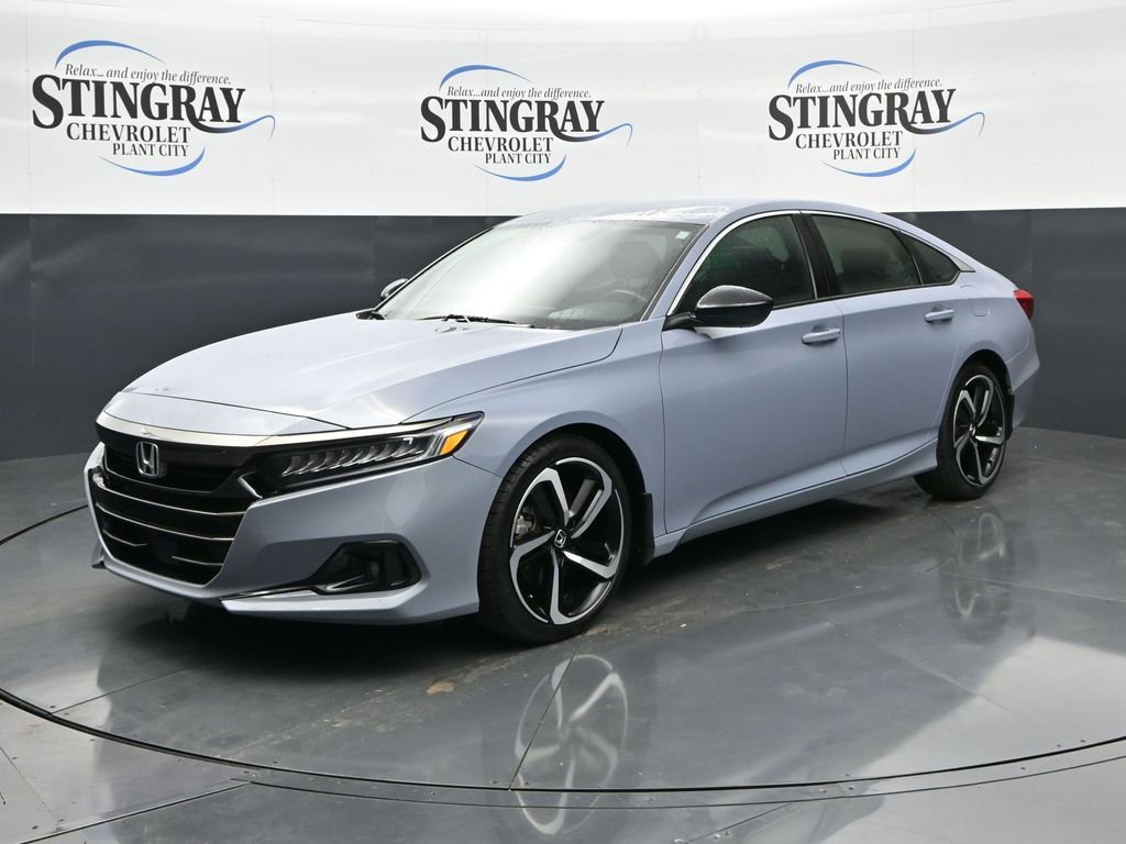 Used 2022 Honda Accord Sport image 3