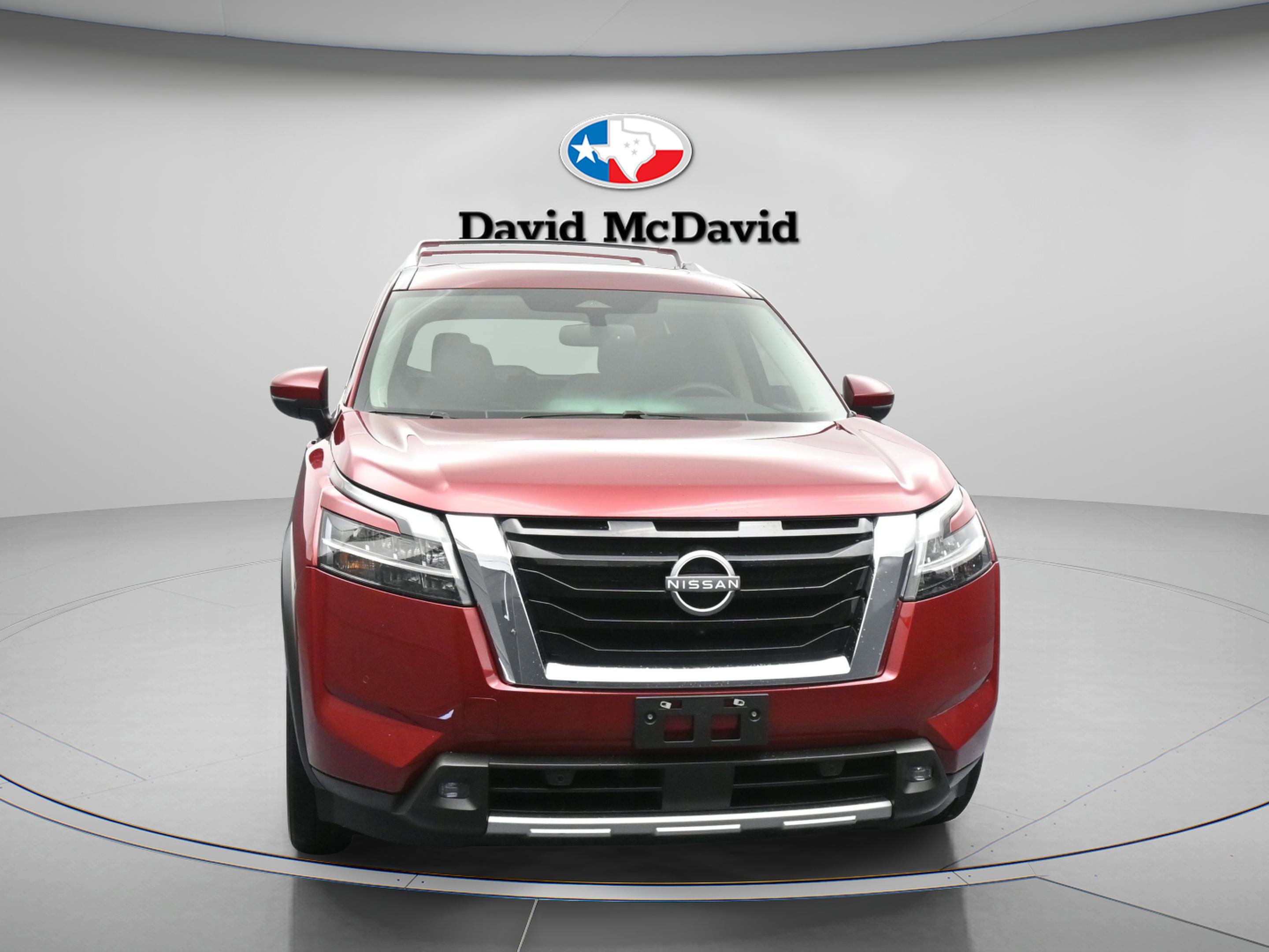 Used 2022 Nissan Pathfinder SL w/ SL Premium Package image 2