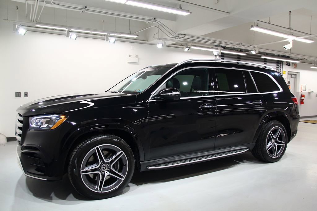Certified 2025 Mercedes-Benz GLS 450 4MATIC image 16