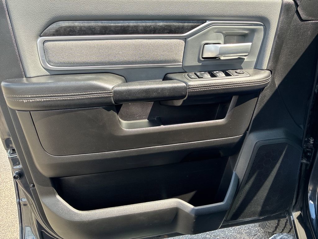 Used 2019 RAM 2500 Big Horn AWD/4WD image 12