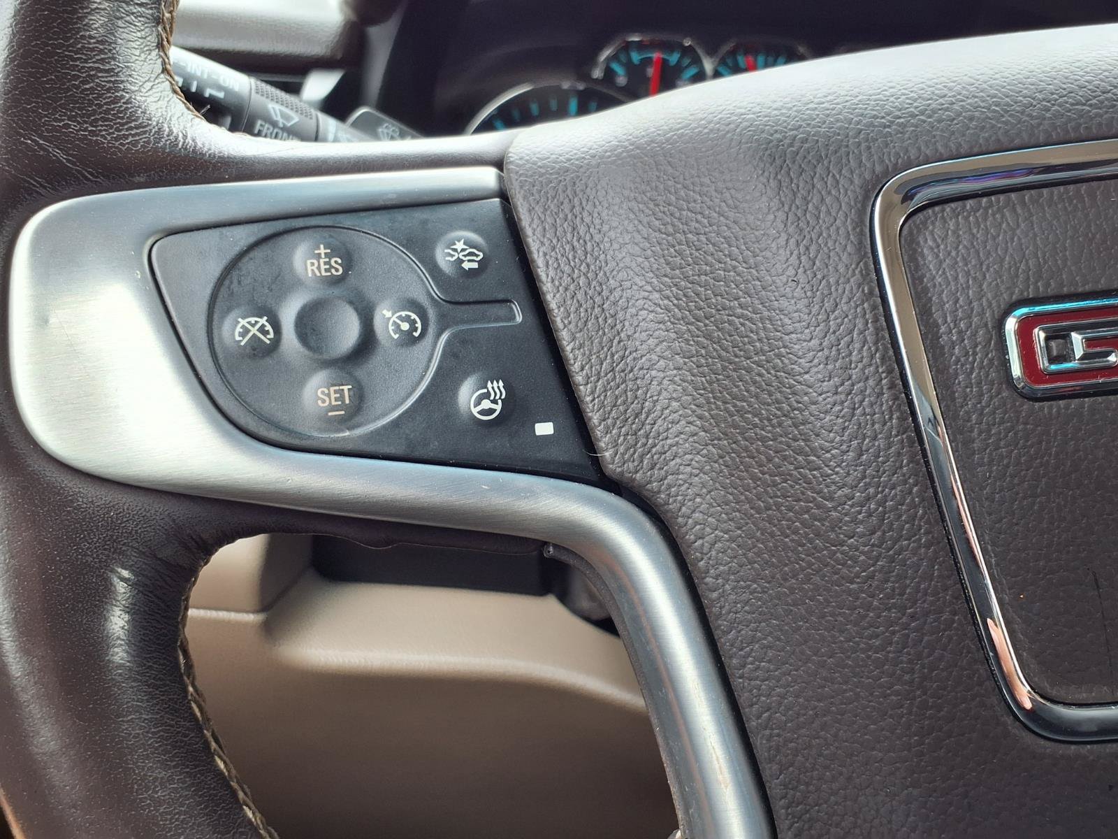 Used 2018 GMC Yukon SLT RWD image 14