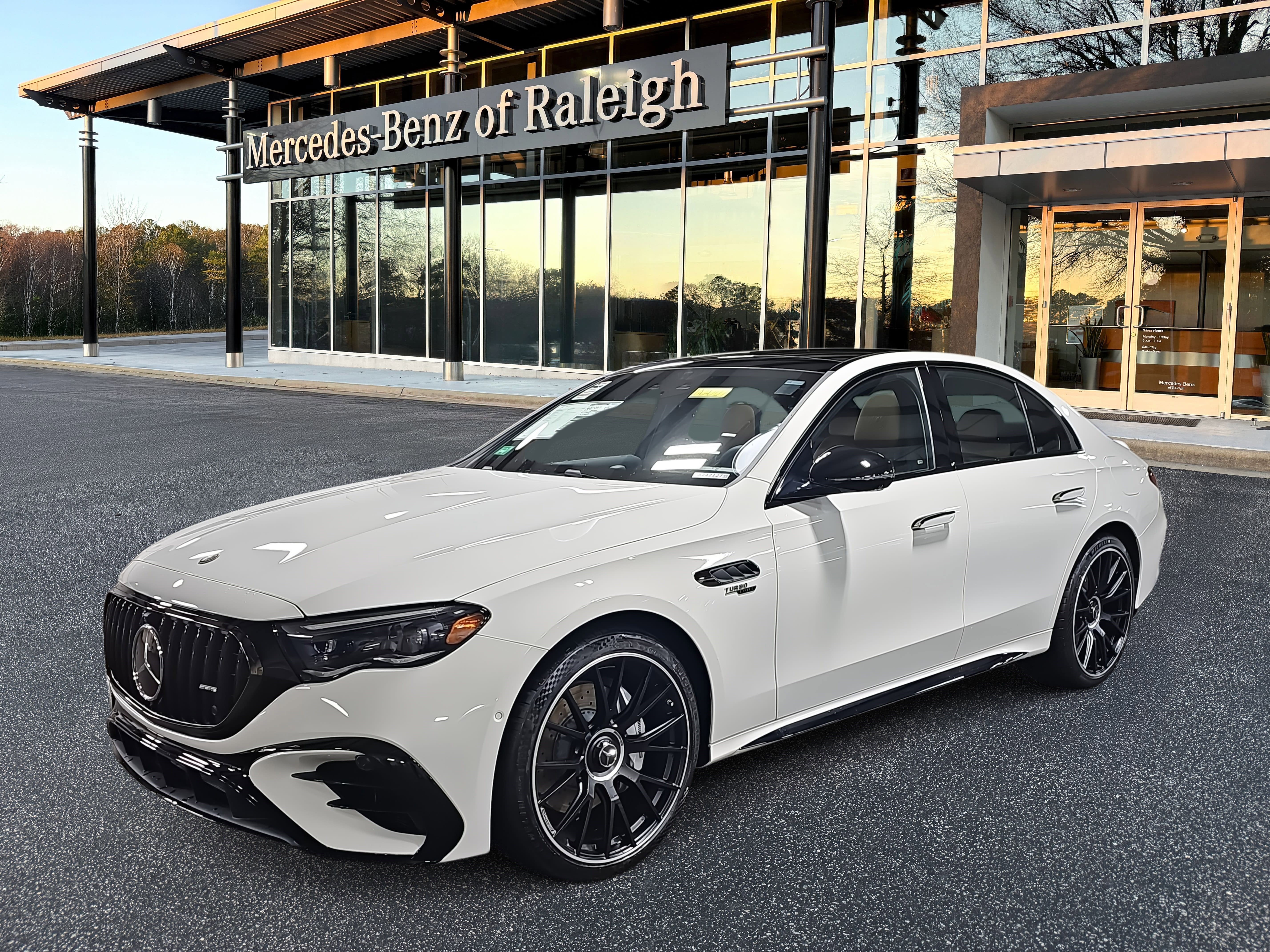 New 2026 Mercedes-Benz E 53 AMG e 4MATIC Sedan image 1