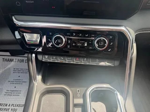 New 2026 GMC Sierra 2500 Denali Ultimate w/ LPO, Black Badging Package AWD/4WD image 29