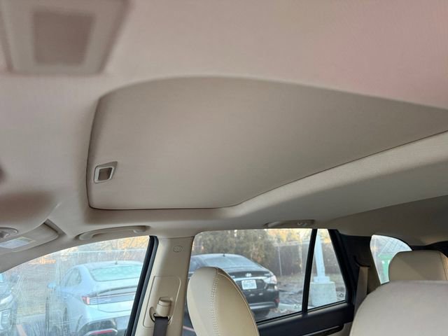 Used 2012 Hyundai Santa Fe Limited image 16