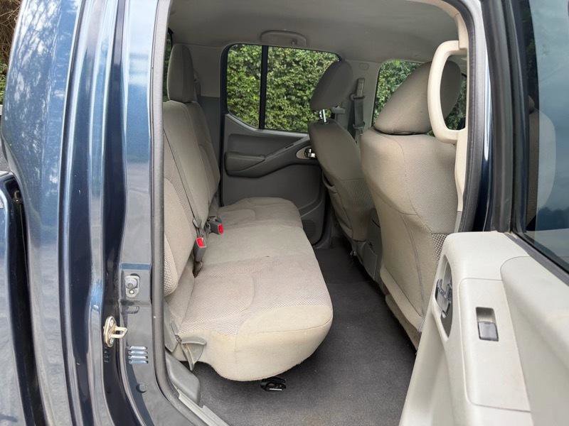 Used 2019 Nissan Frontier SV RWD image 27