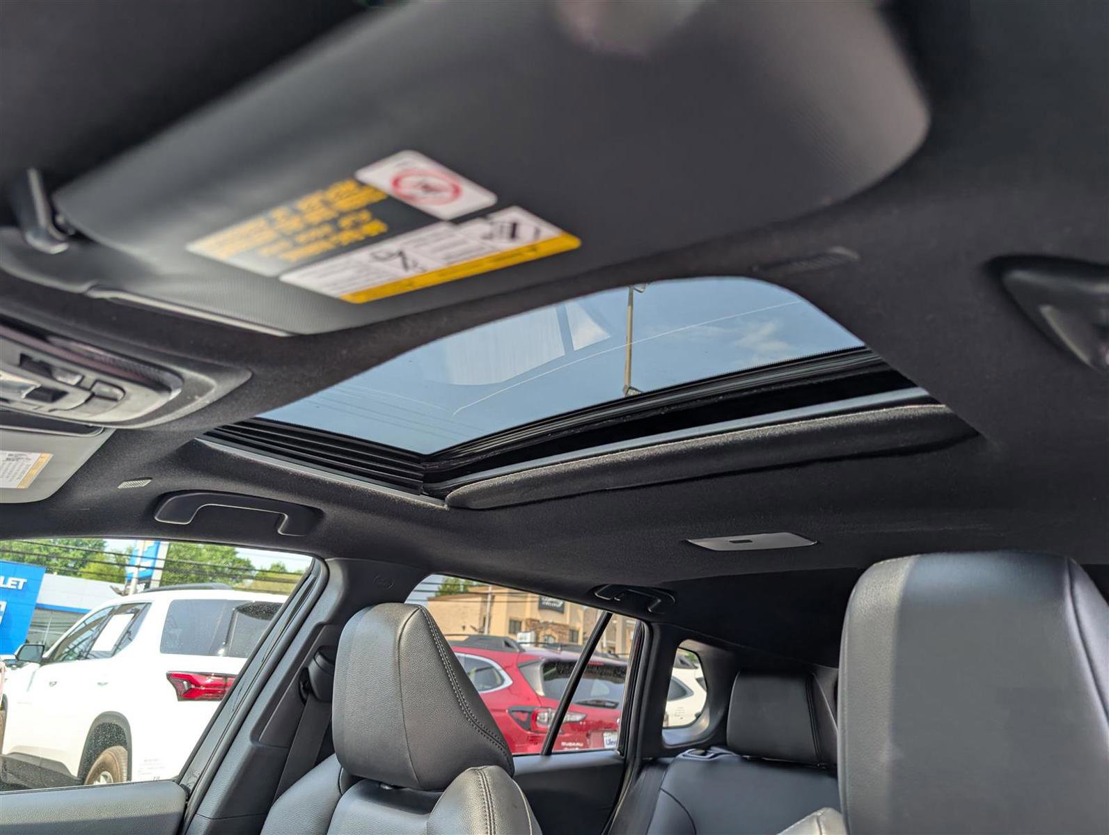 Used 2024 Toyota Corolla Cross XSE w/ Convenience Package image 32