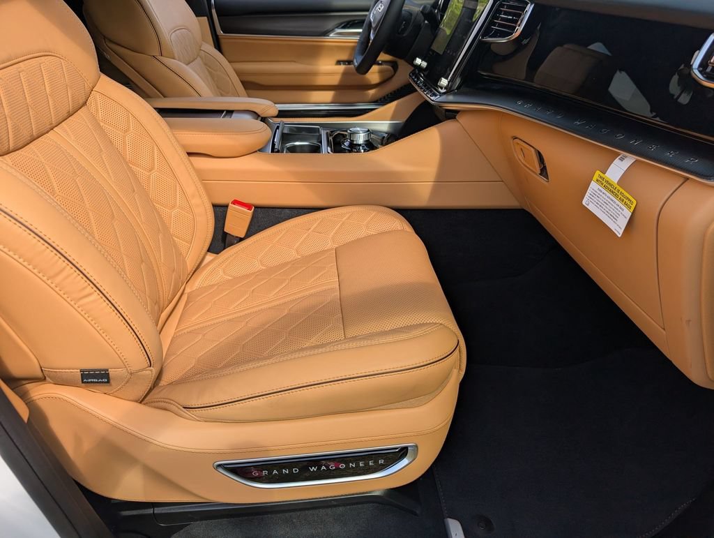 New 2026 Jeep Grand Wagoneer L Summit AWD/4WD image 33