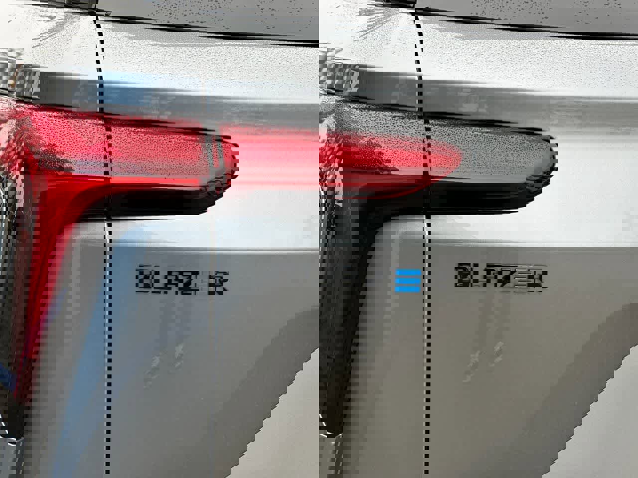 New 2026 Chevrolet Blazer EV LT image 33