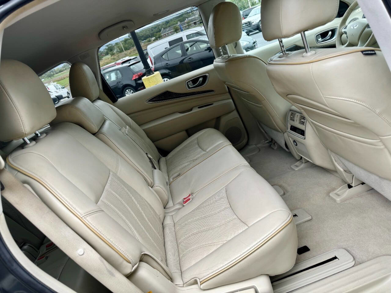 Used 2014 INFINITI QX60 AWD w/ Premium Package image 12