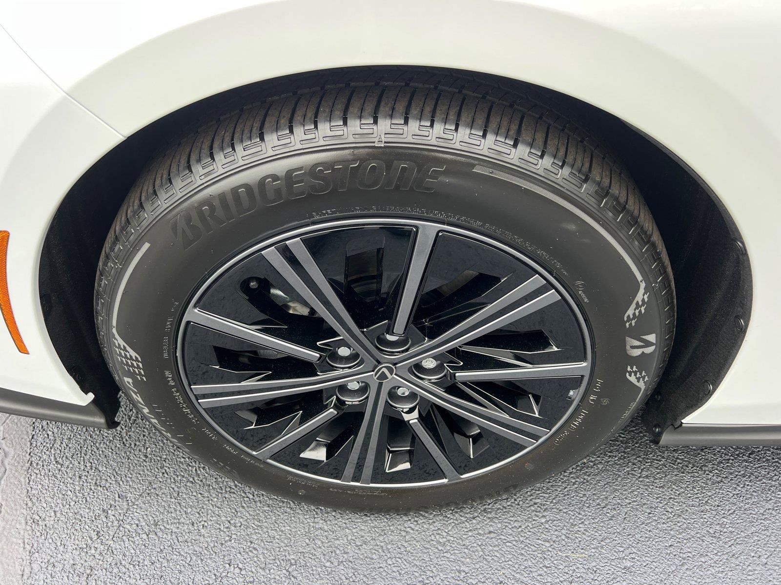 New 2026 Lexus ES 350h FWD image 11
