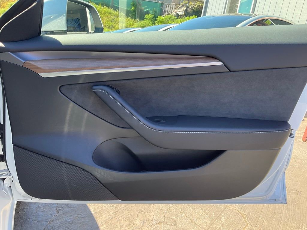 Used 2023 Tesla Model 3 Standard Range image 69