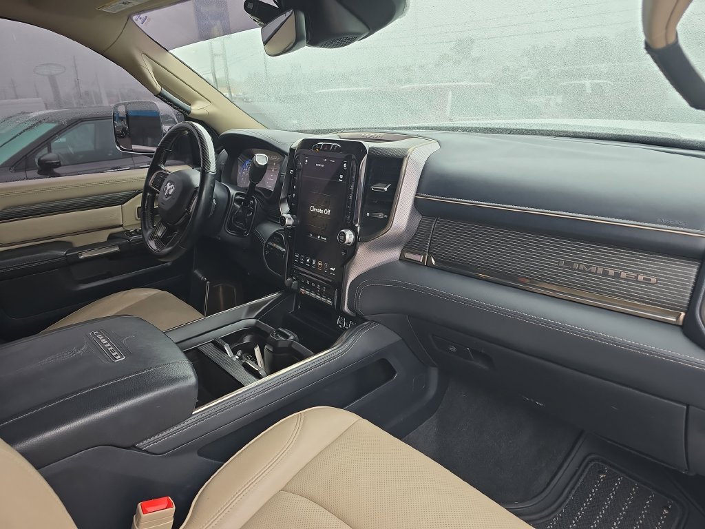 Used 2020 RAM 3500 Limited AWD/4WD image 24