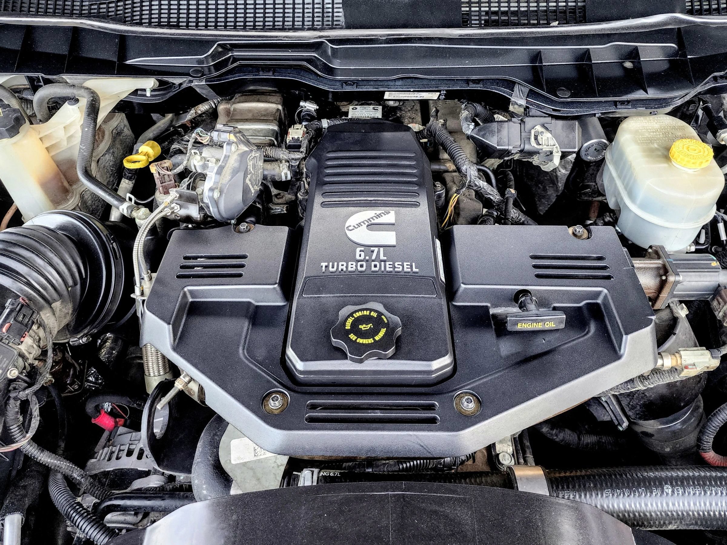 Used 2016 RAM 2500 SLT AWD/4WD image 18