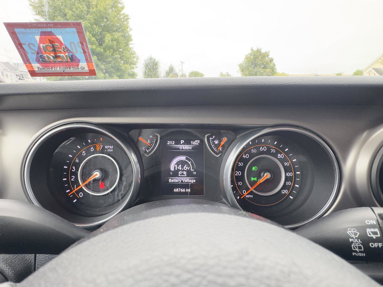 Used 2018 Jeep Wrangler Unlimited Sport S AWD/4WD image 9